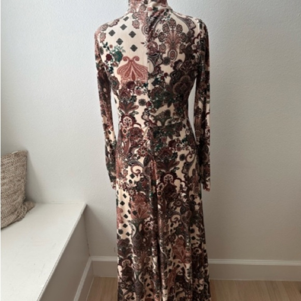 Cara Cara Agata Dress - Picture 5 of 10